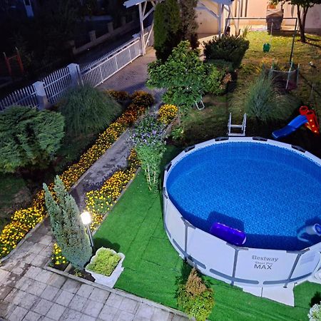 Holiday Home Peaceful Retreat Високо Экстерьер фото