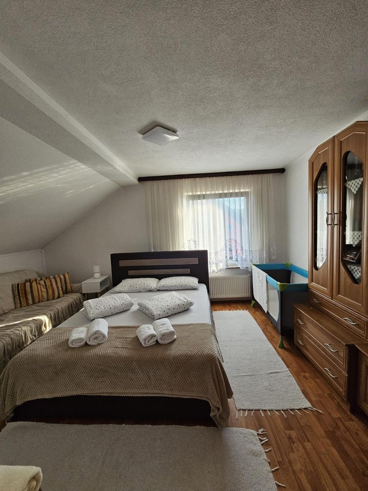 Holiday Home Peaceful Retreat Високо Экстерьер фото